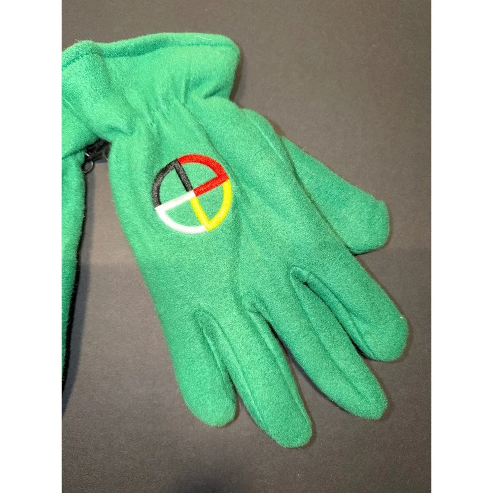 Green‎ Four Directions Fleece Winter Gloves Lakota Medicine Wheel Embroidery